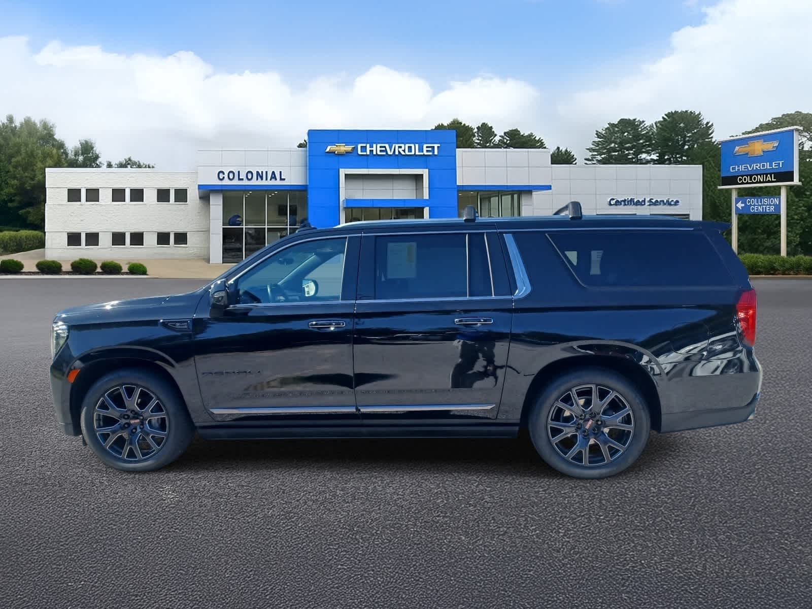 2024 GMC Yukon XL Denali Ultimate - Photo 6