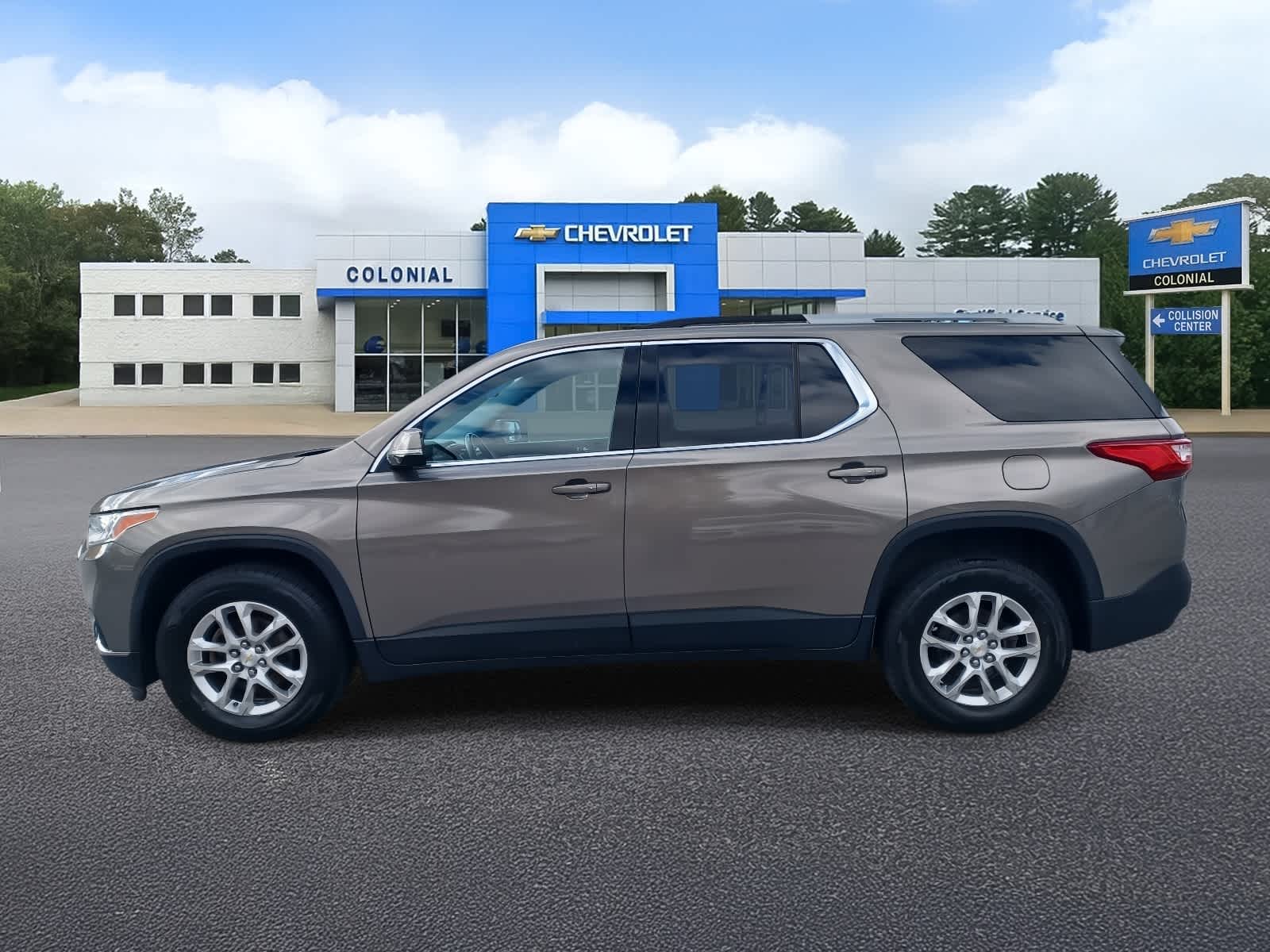 2018 Chevrolet Traverse LT Cloth