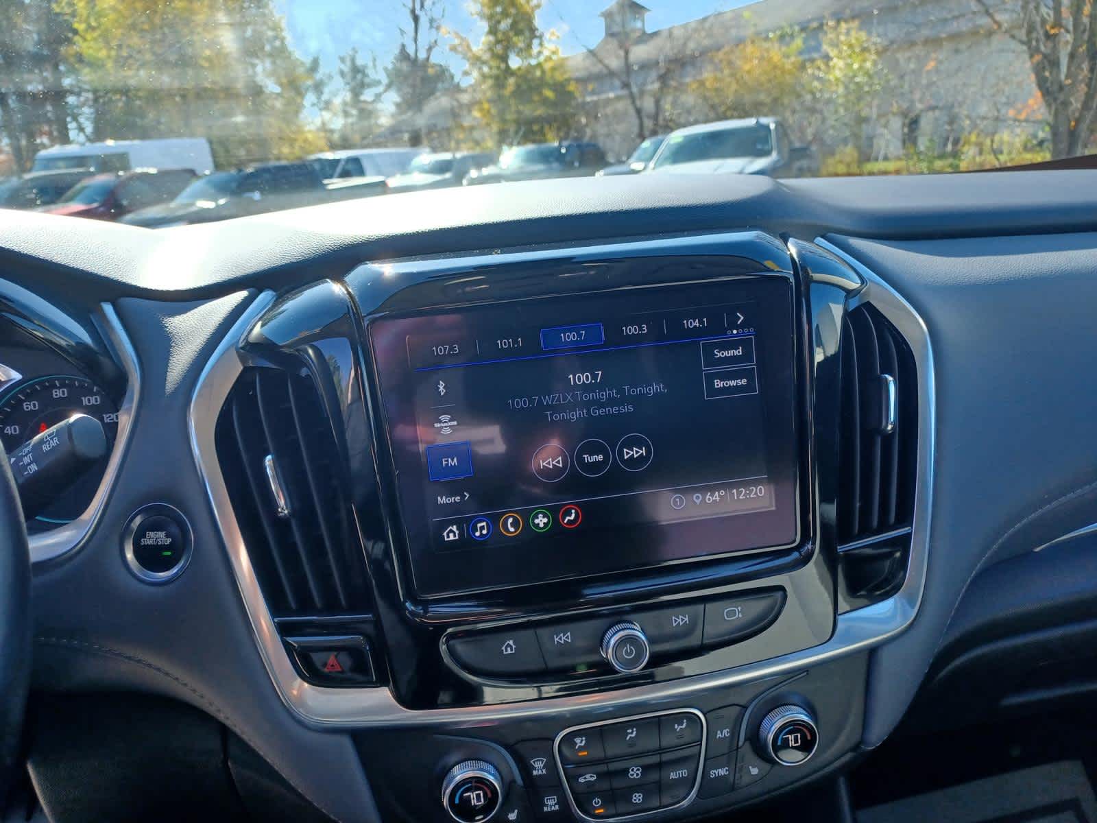 2020 Chevrolet Traverse LT Cloth