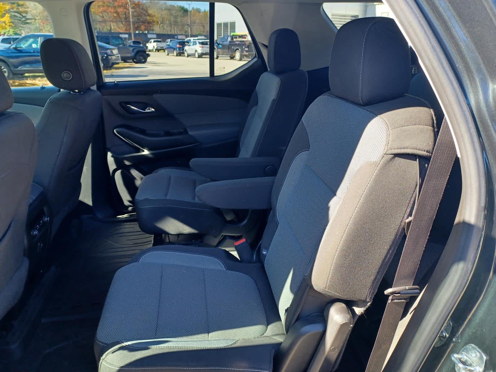2020 Chevrolet Traverse LT Cloth