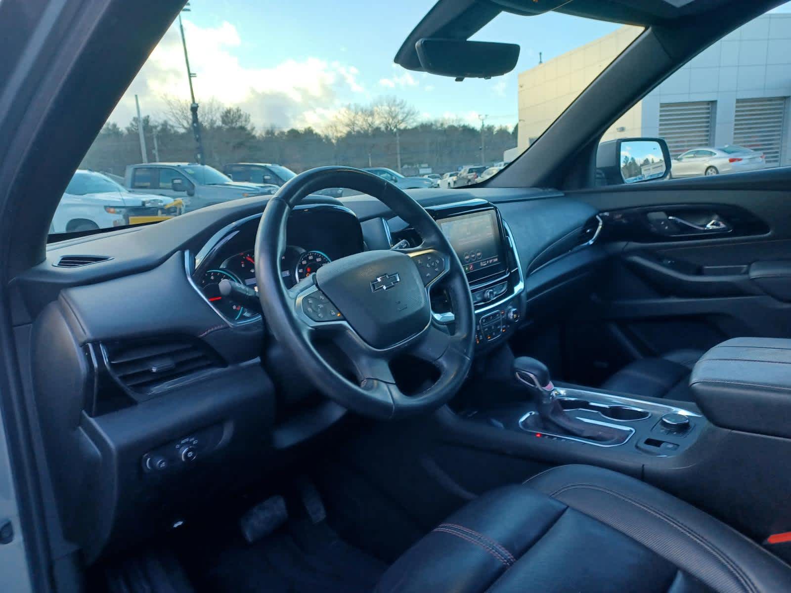 2023 Chevrolet Traverse RS