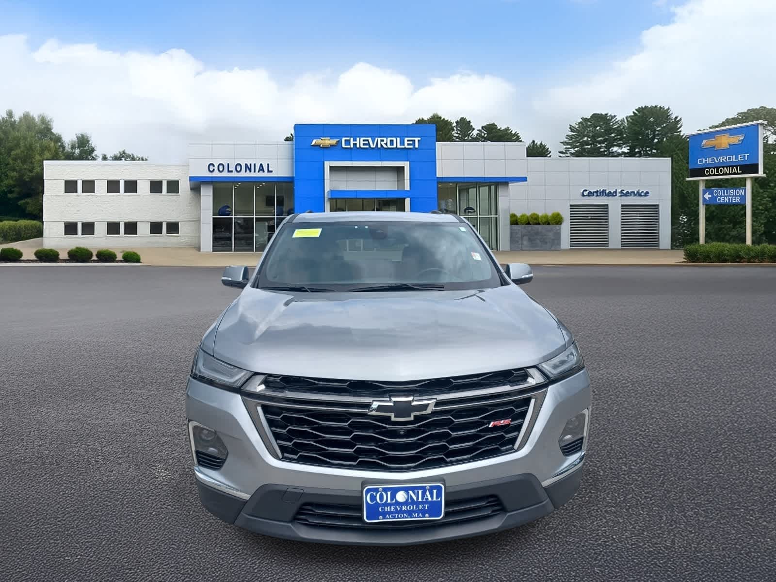2023 Chevrolet Traverse RS