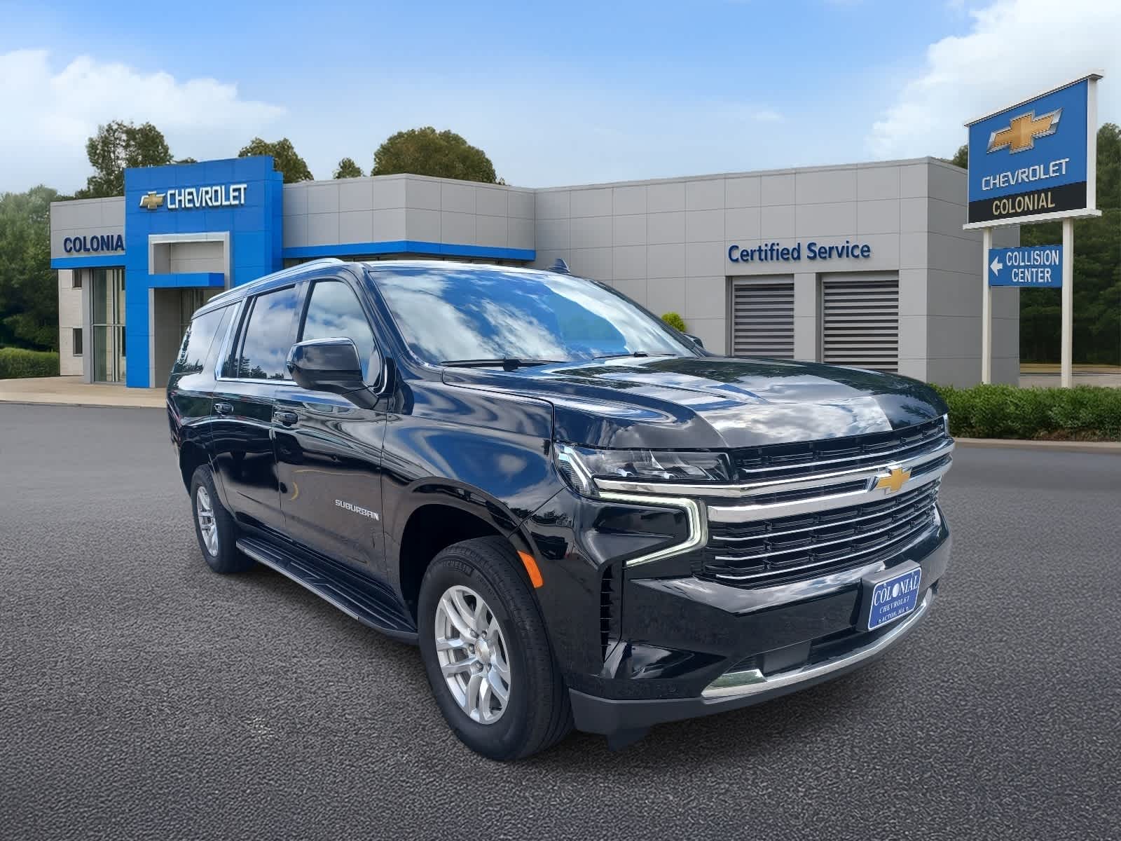 2024 Chevrolet Suburban LT