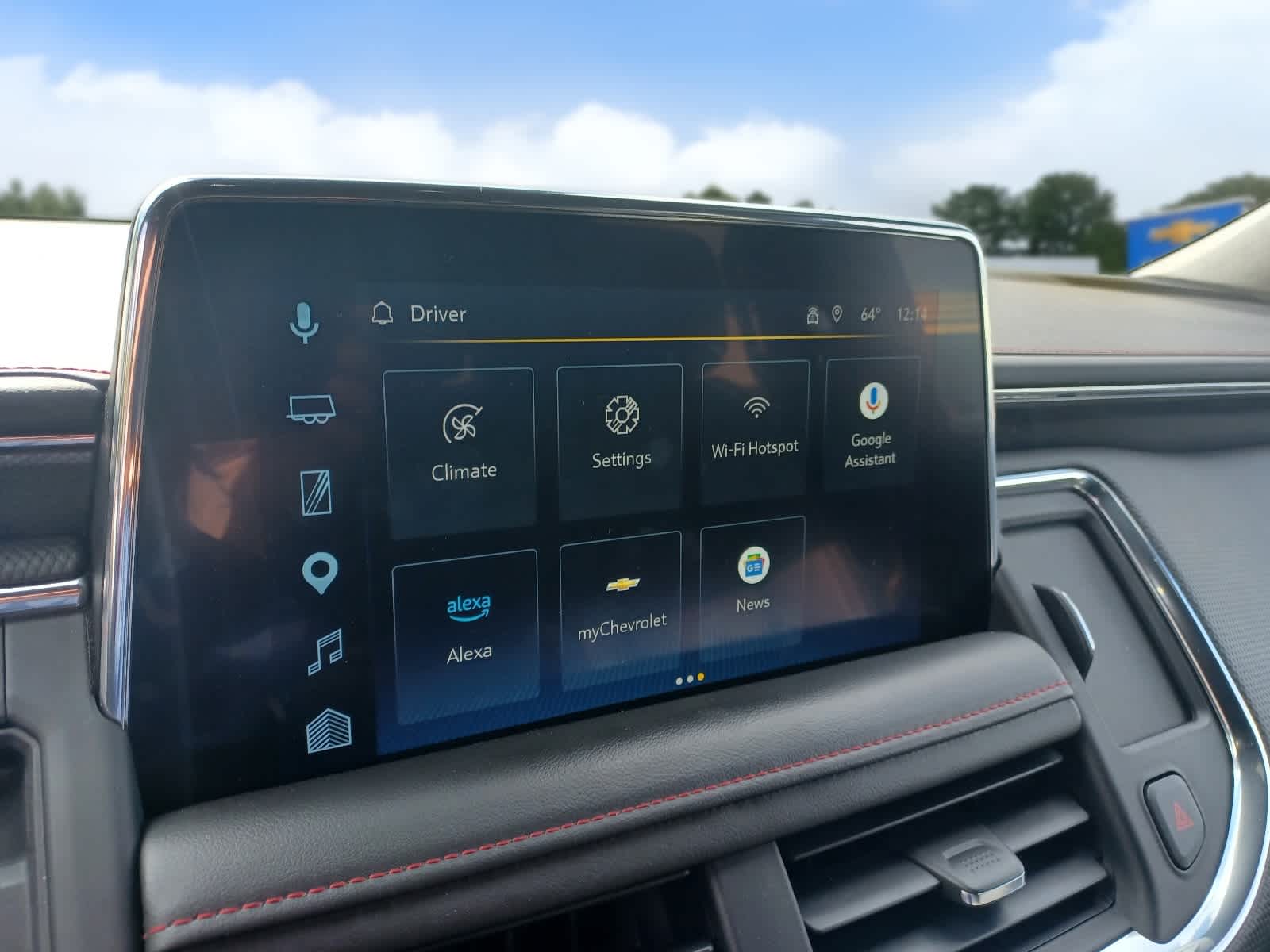 2023 Chevrolet Suburban RST