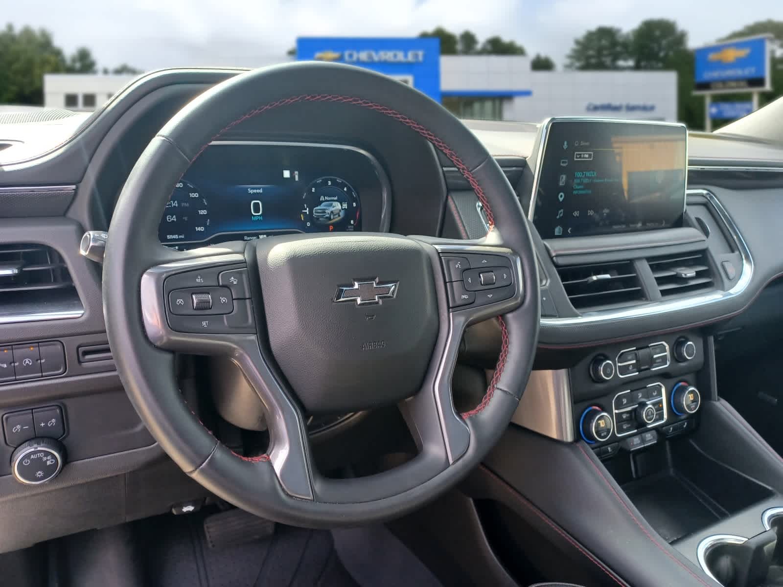 2023 Chevrolet Suburban RST