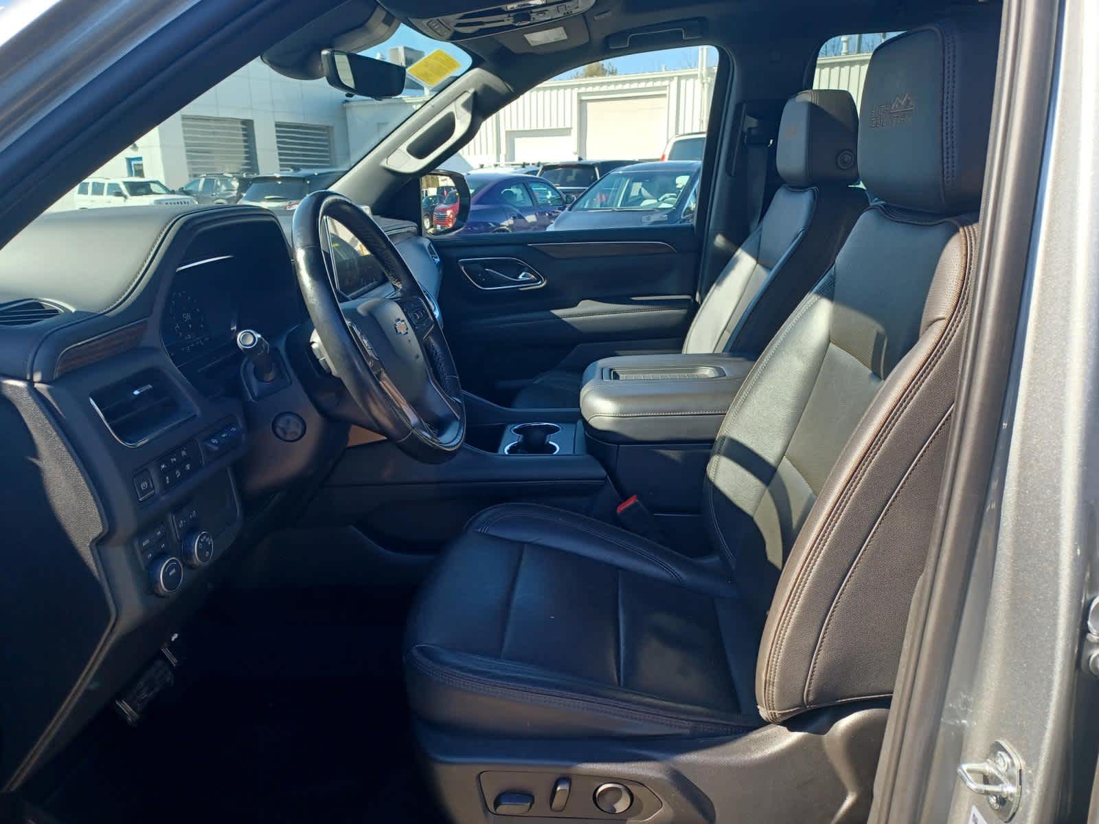 2023 Chevrolet Suburban High Country