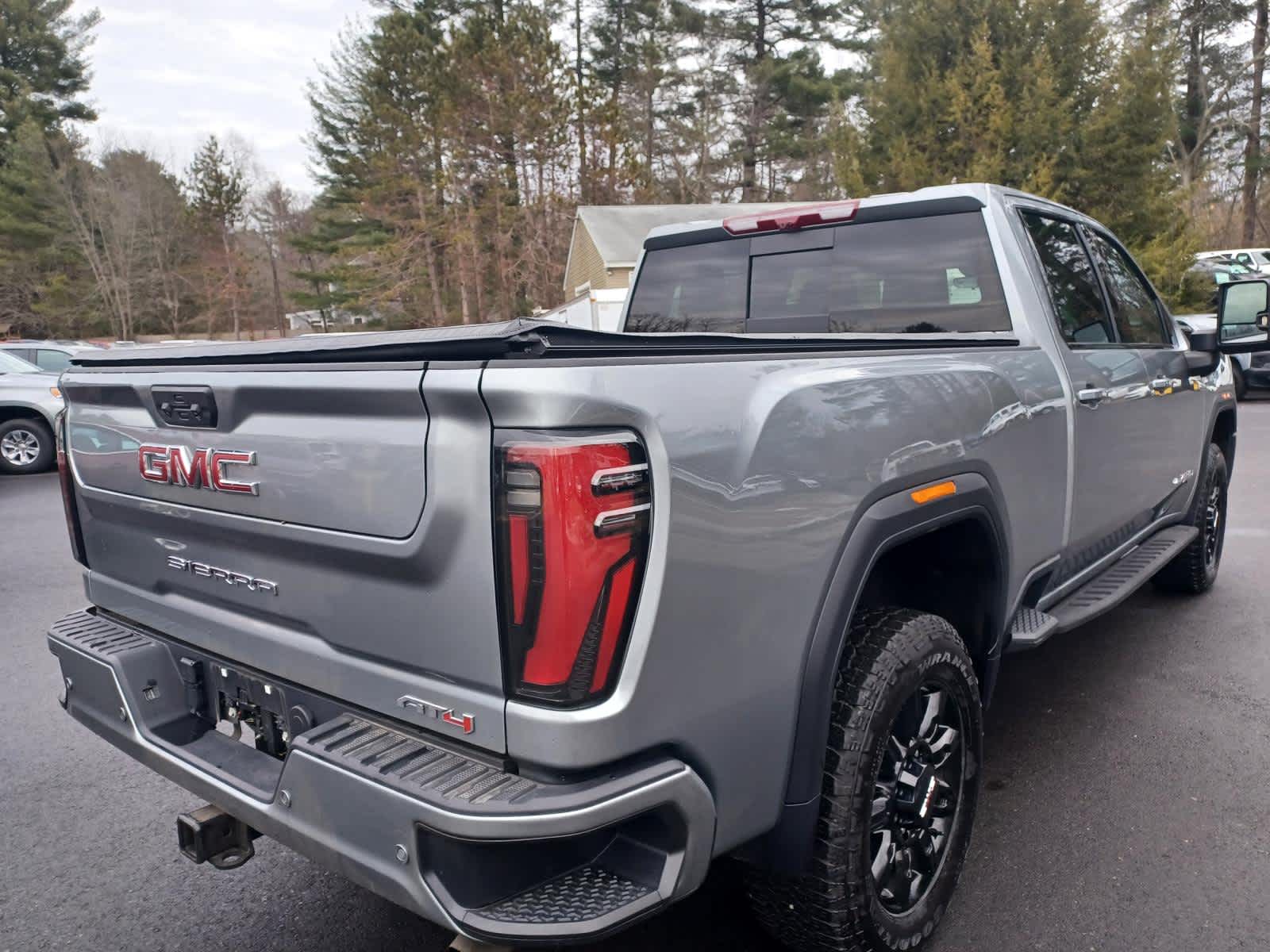 2024 GMC Sierra 2500 HD AT4