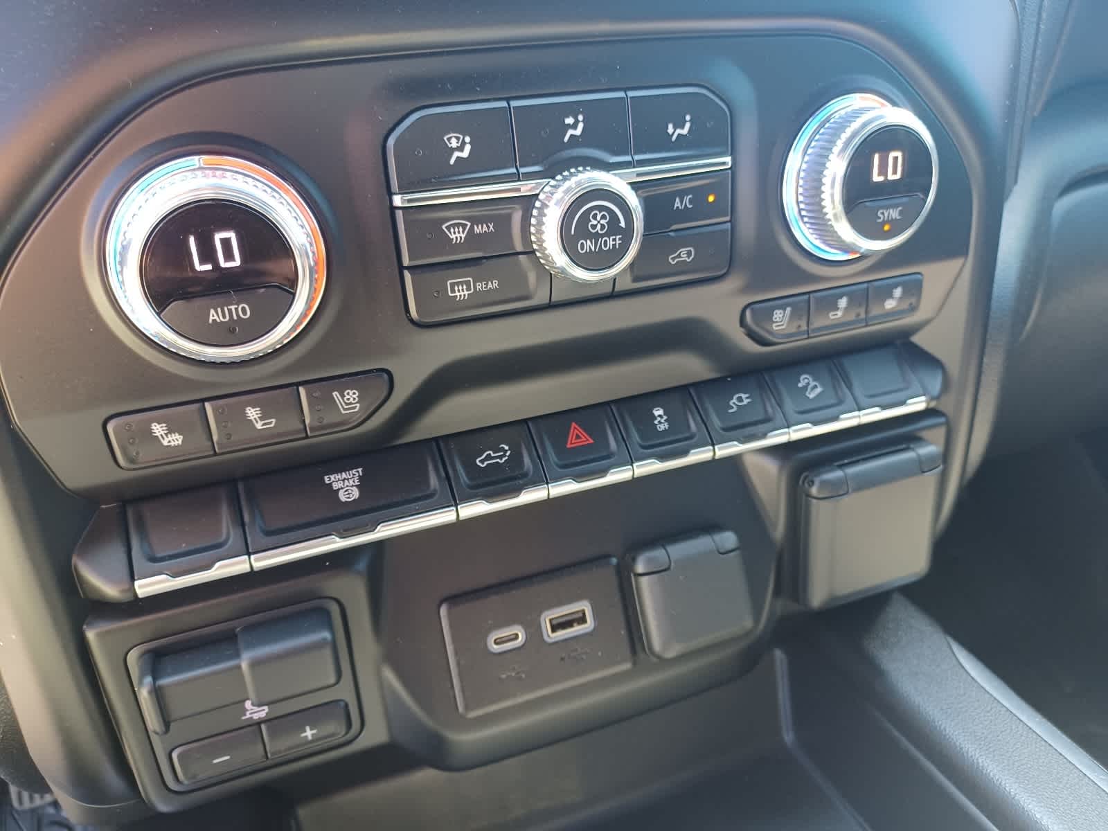 2023 GMC Sierra 2500 HD AT4