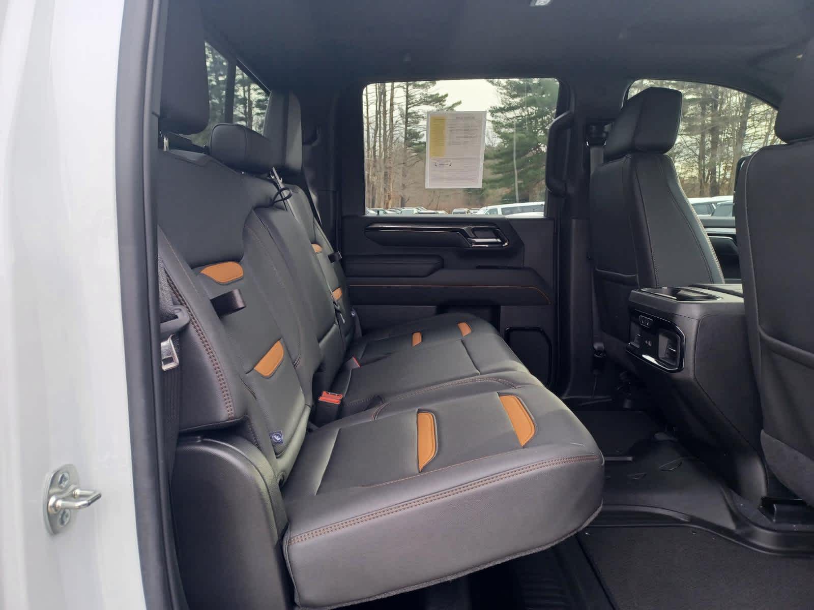 2025 GMC Sierra 2500 HD AT4