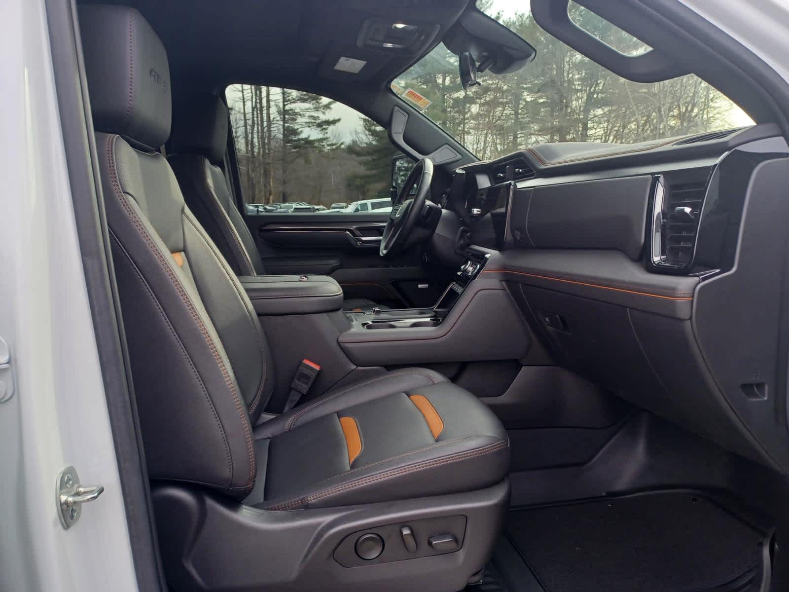 2025 GMC Sierra 2500 HD AT4