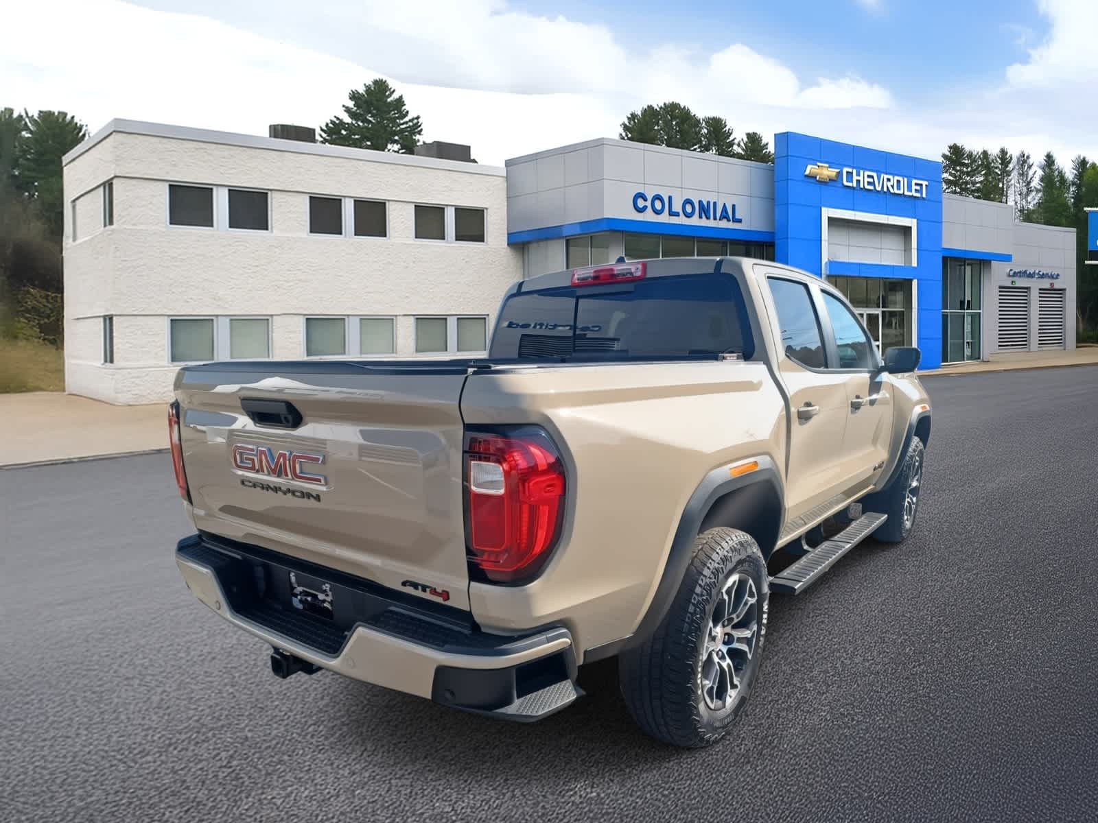 2024 GMC Canyon AT4