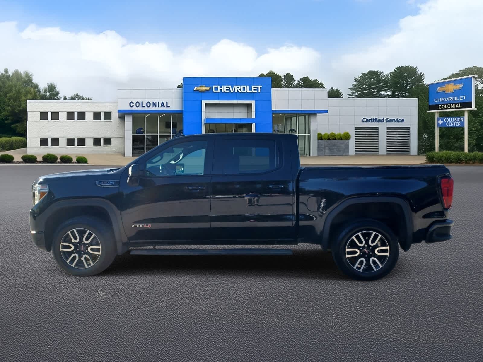 2021 GMC Sierra 1500 AT4