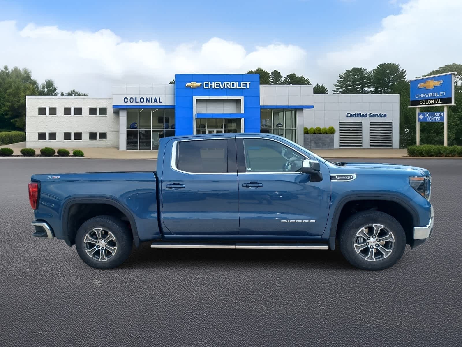2024 GMC Sierra 1500 SLE