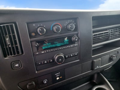 2024 GMC Savana Cargo 2500 Work Van