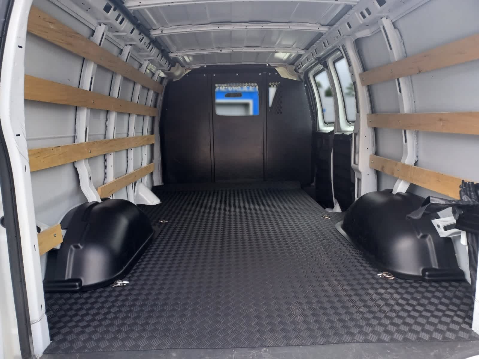 2024 GMC Savana Cargo 2500 Work Van