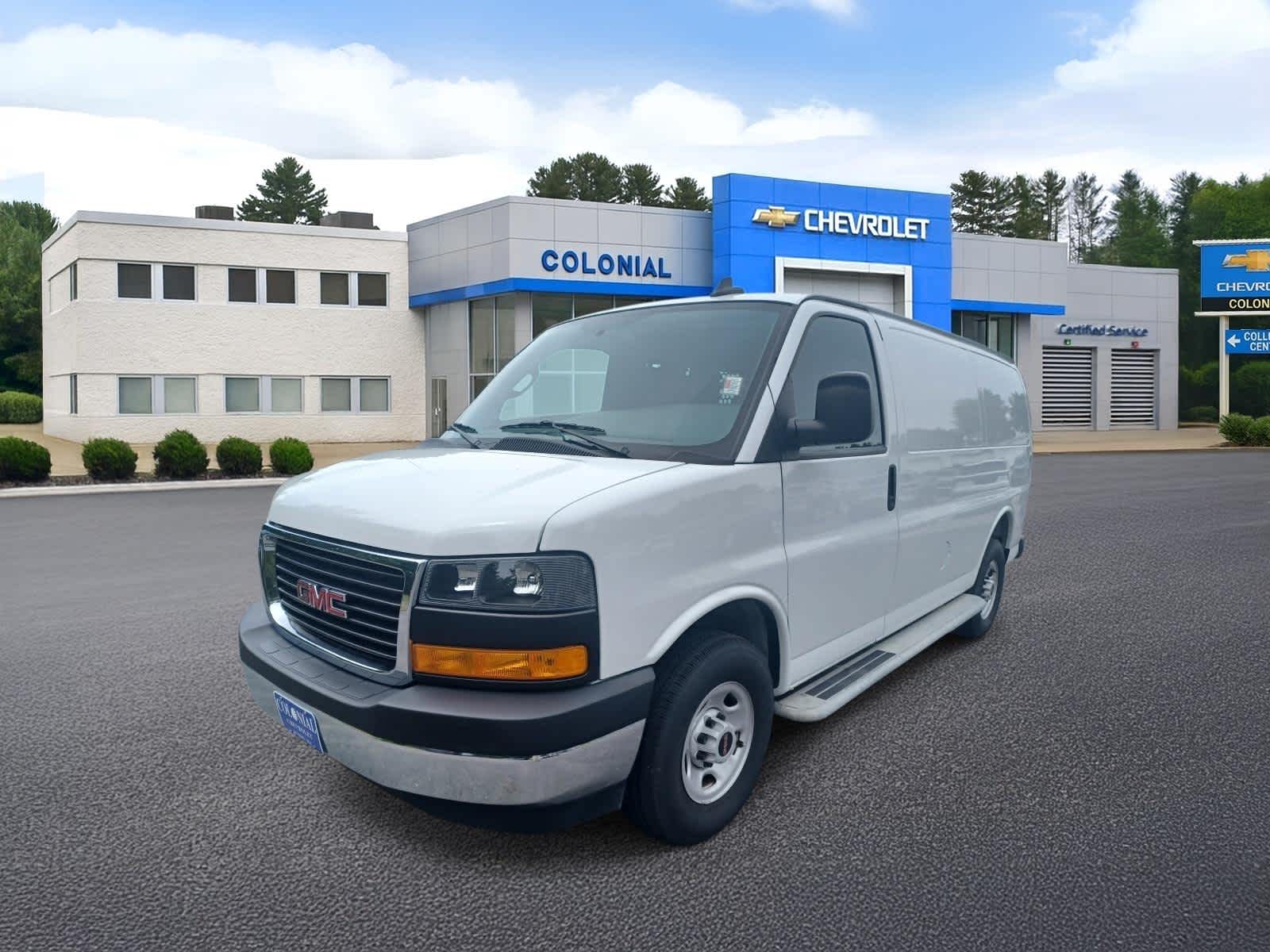2025 GMC Savana Cargo Work Van