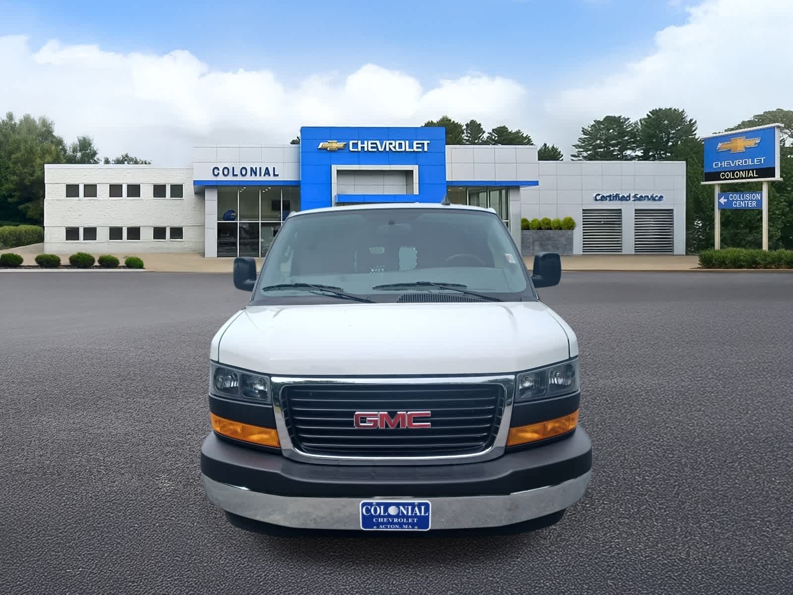 2025 GMC Savana Cargo Work Van