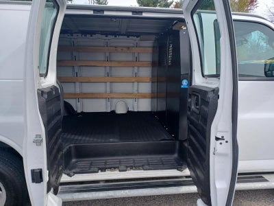 2024 GMC Savana Cargo 2500 Work Van