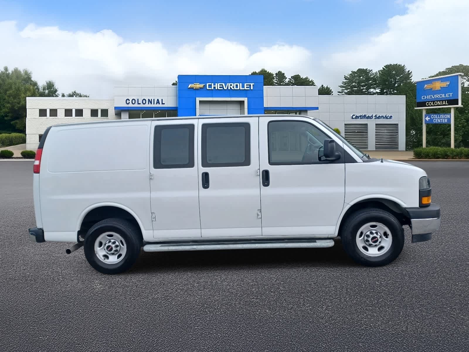 2024 GMC Savana Cargo 2500 Work Van