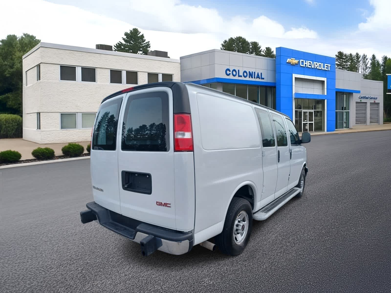 2024 GMC Savana Cargo 2500 Work Van
