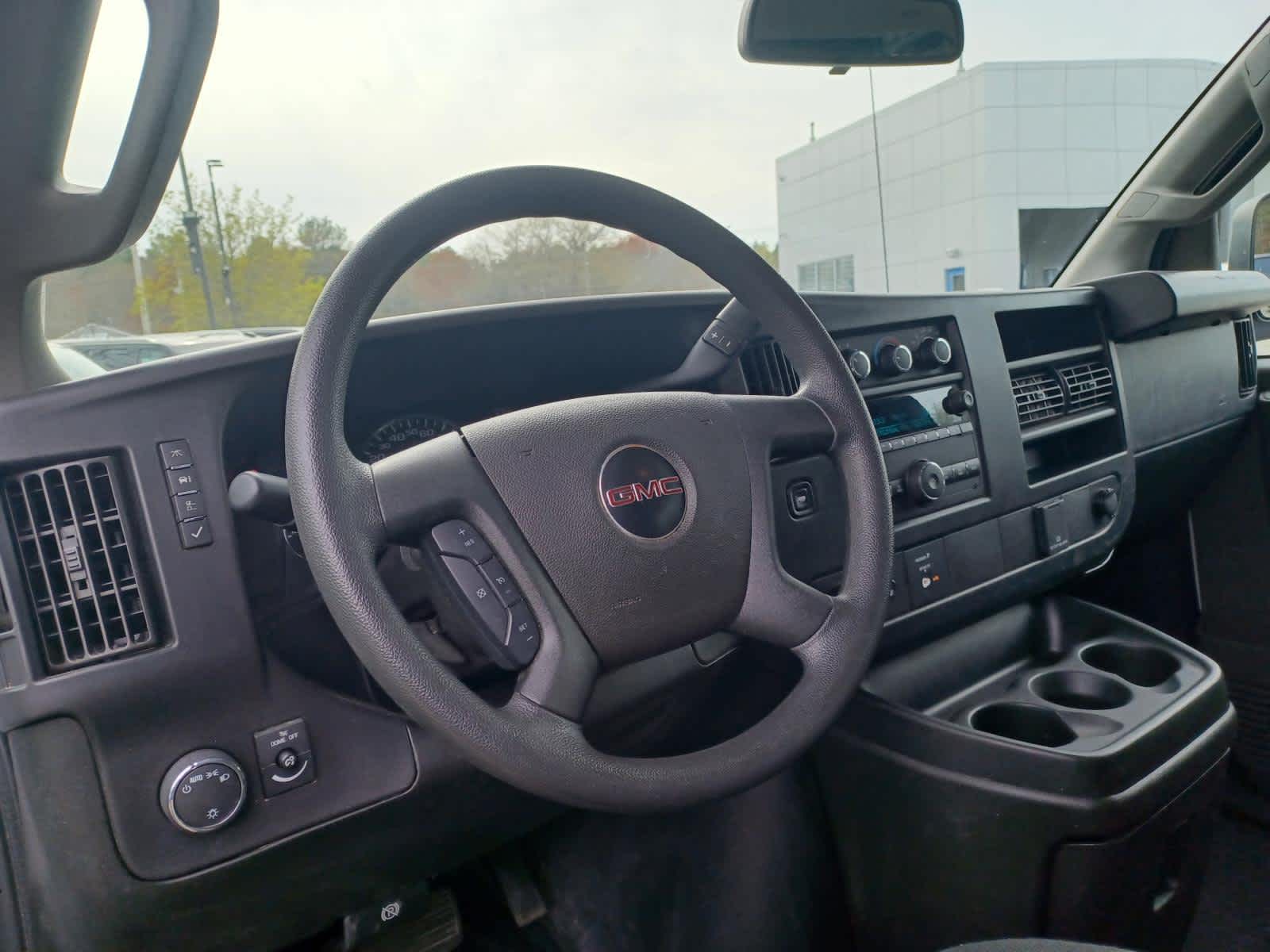 2024 GMC Savana Cargo 2500 Work Van