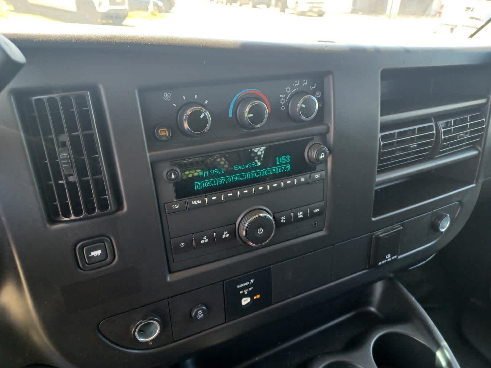 2024 GMC Savana Cargo 2500 Work Van