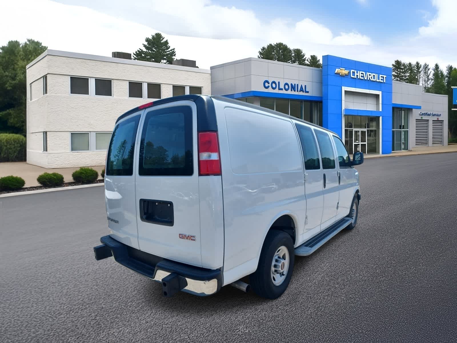 2024 GMC Savana Cargo 2500 Work Van