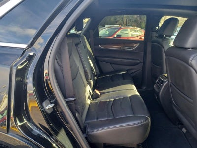 2017 Cadillac XT5 Platinum AWD