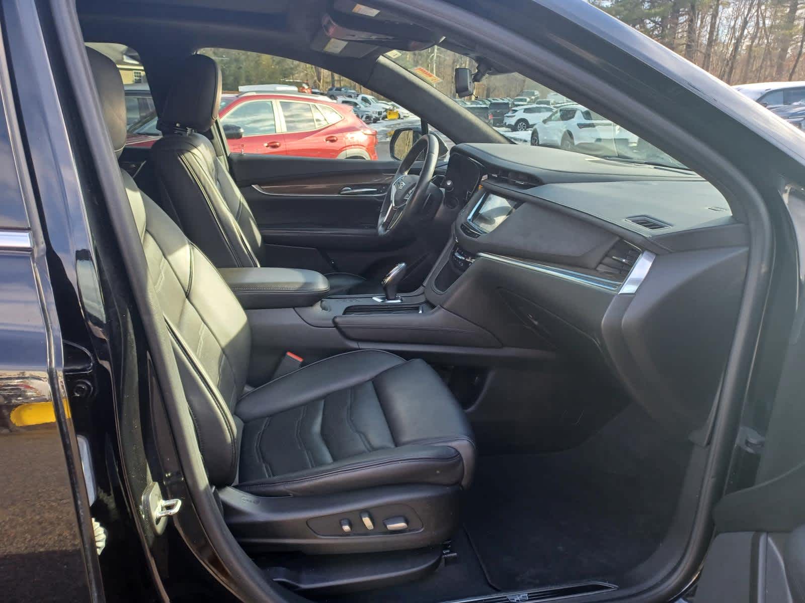 2017 Cadillac XT5 Platinum AWD