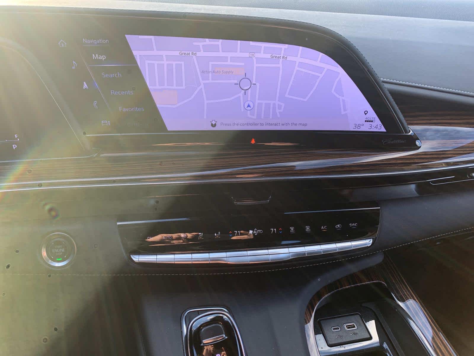 2024 Cadillac Escalade ESV Luxury