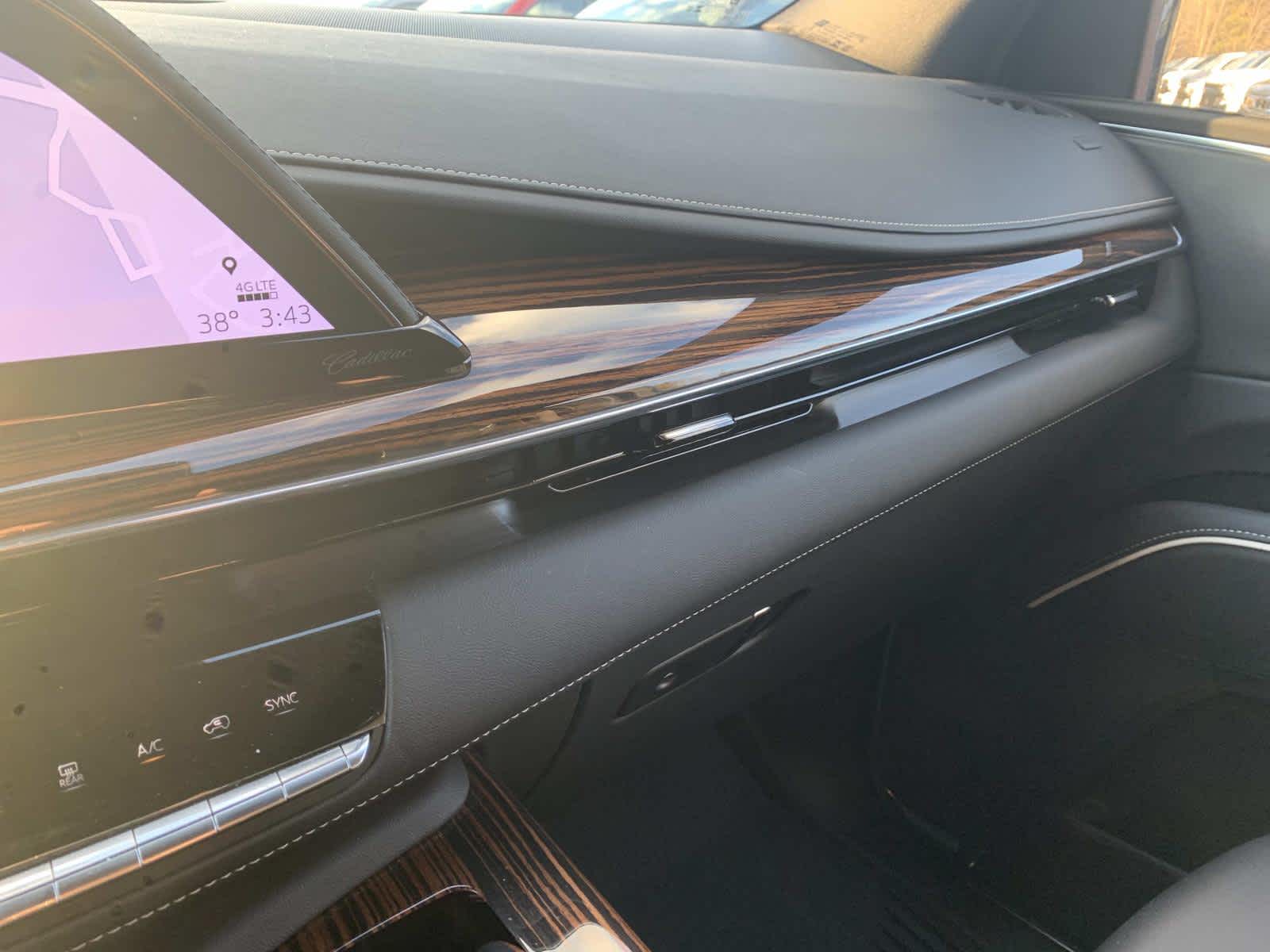 2024 Cadillac Escalade ESV Luxury