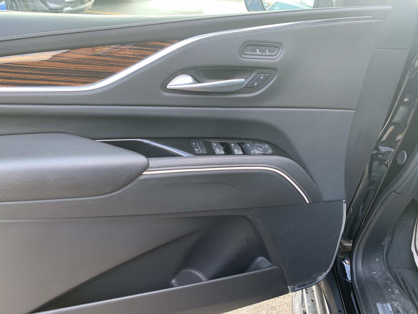 2024 Cadillac Escalade ESV Luxury