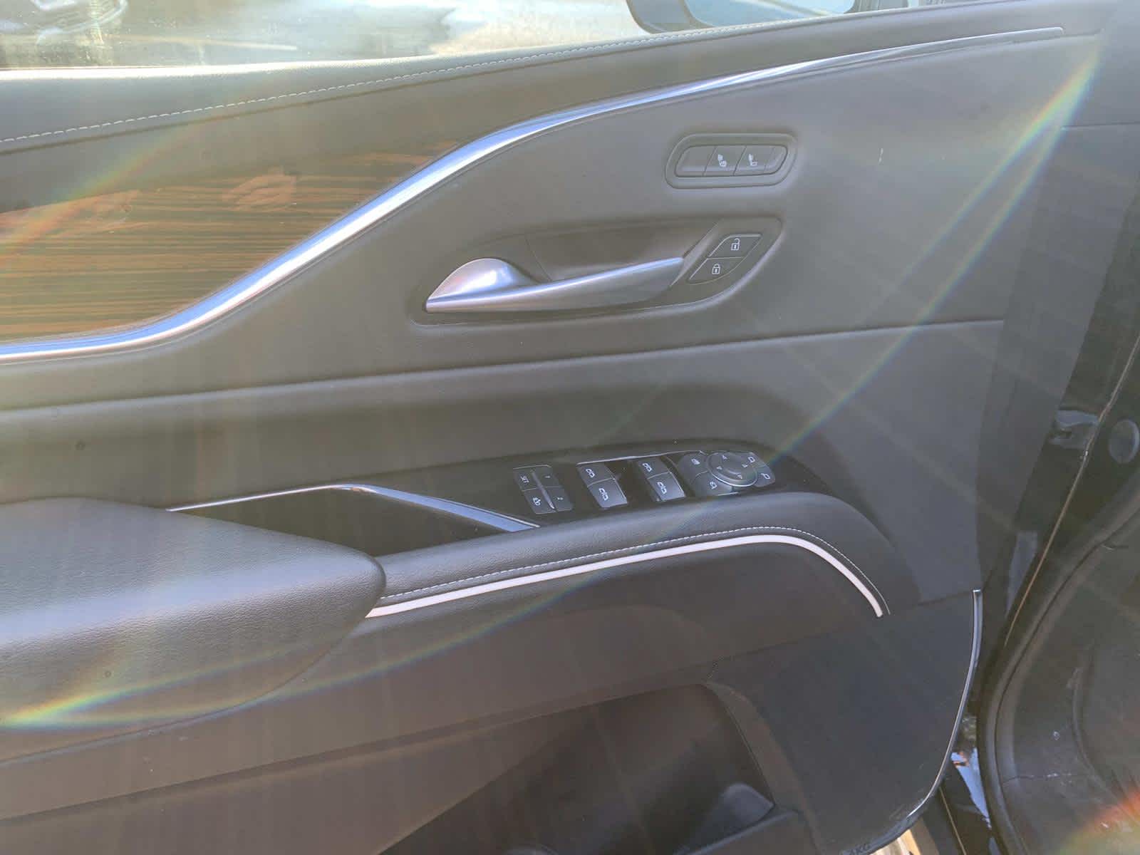 2024 Cadillac Escalade ESV Luxury