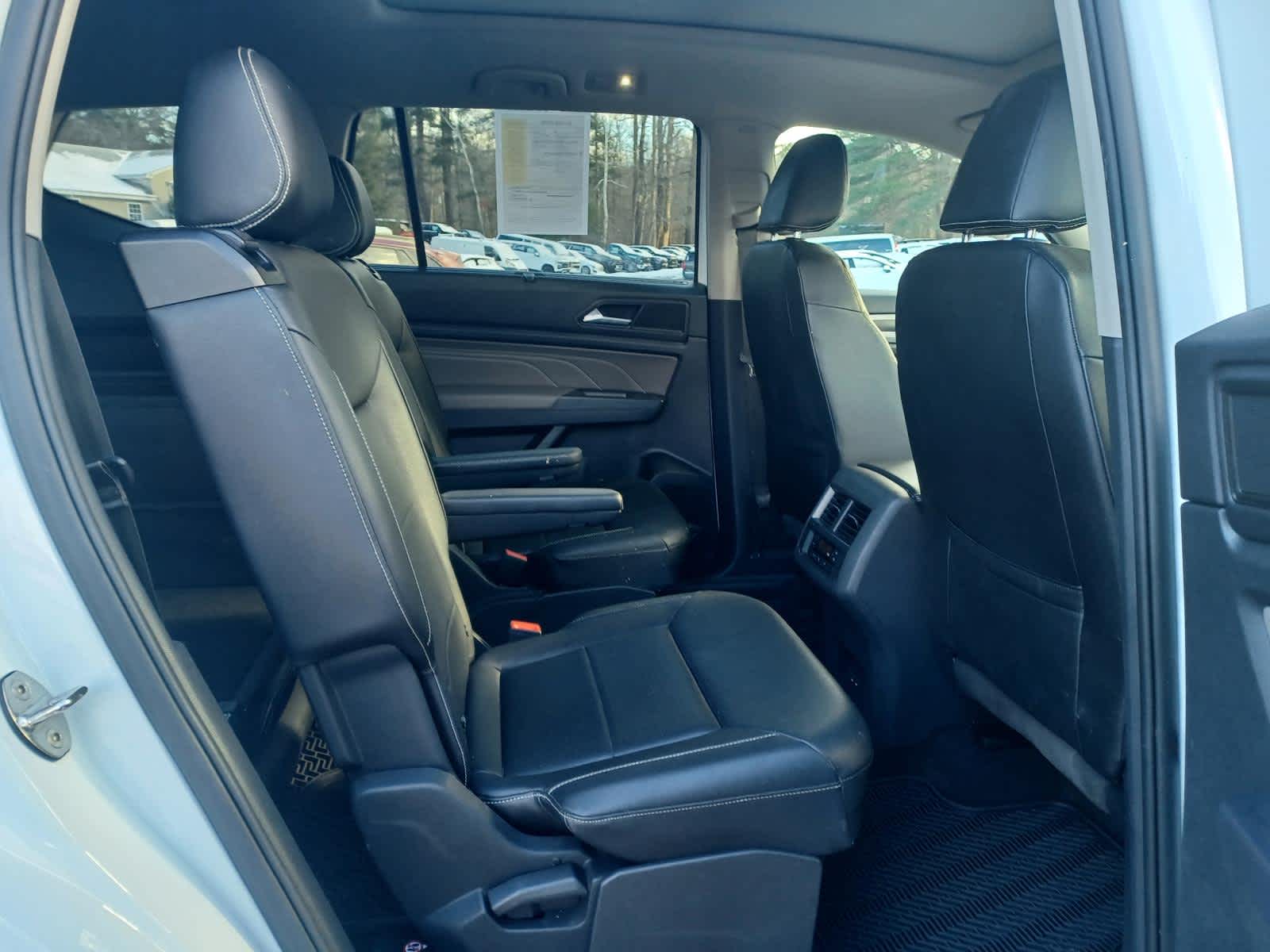 2021 Volkswagen Atlas 3.6L V6 SE w/Technology