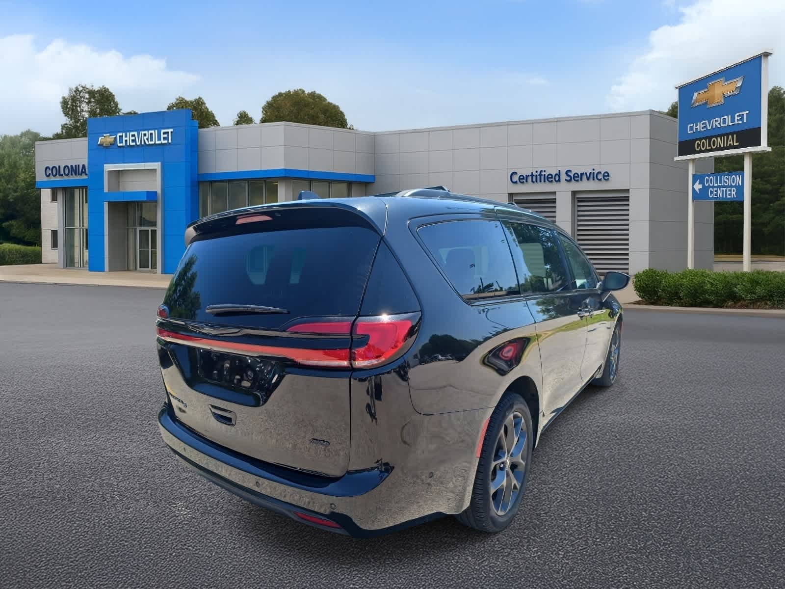 2023 Chrysler Pacifica Touring L AWD