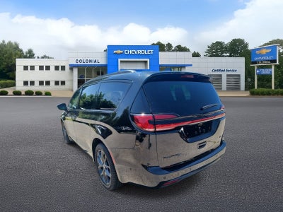 2023 Chrysler Pacifica Touring L AWD