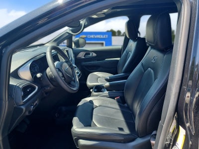 2023 Chrysler Pacifica Touring L AWD