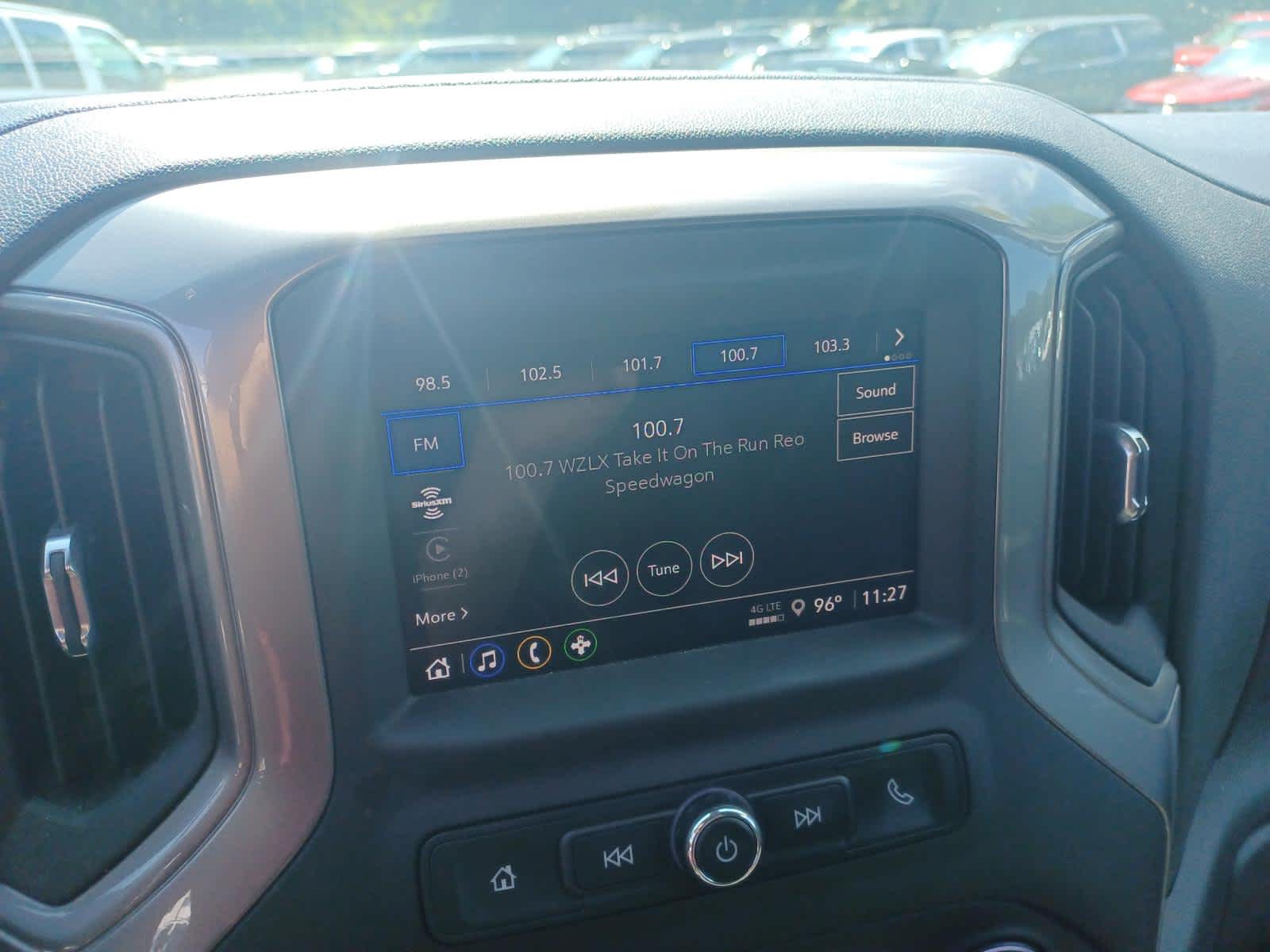 2022 Chevrolet Silverado 1500 Custom Trail Boss