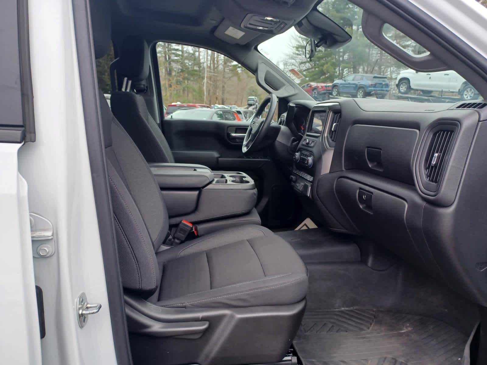 2025 Chevrolet Silverado 1500 Custom Trail Boss