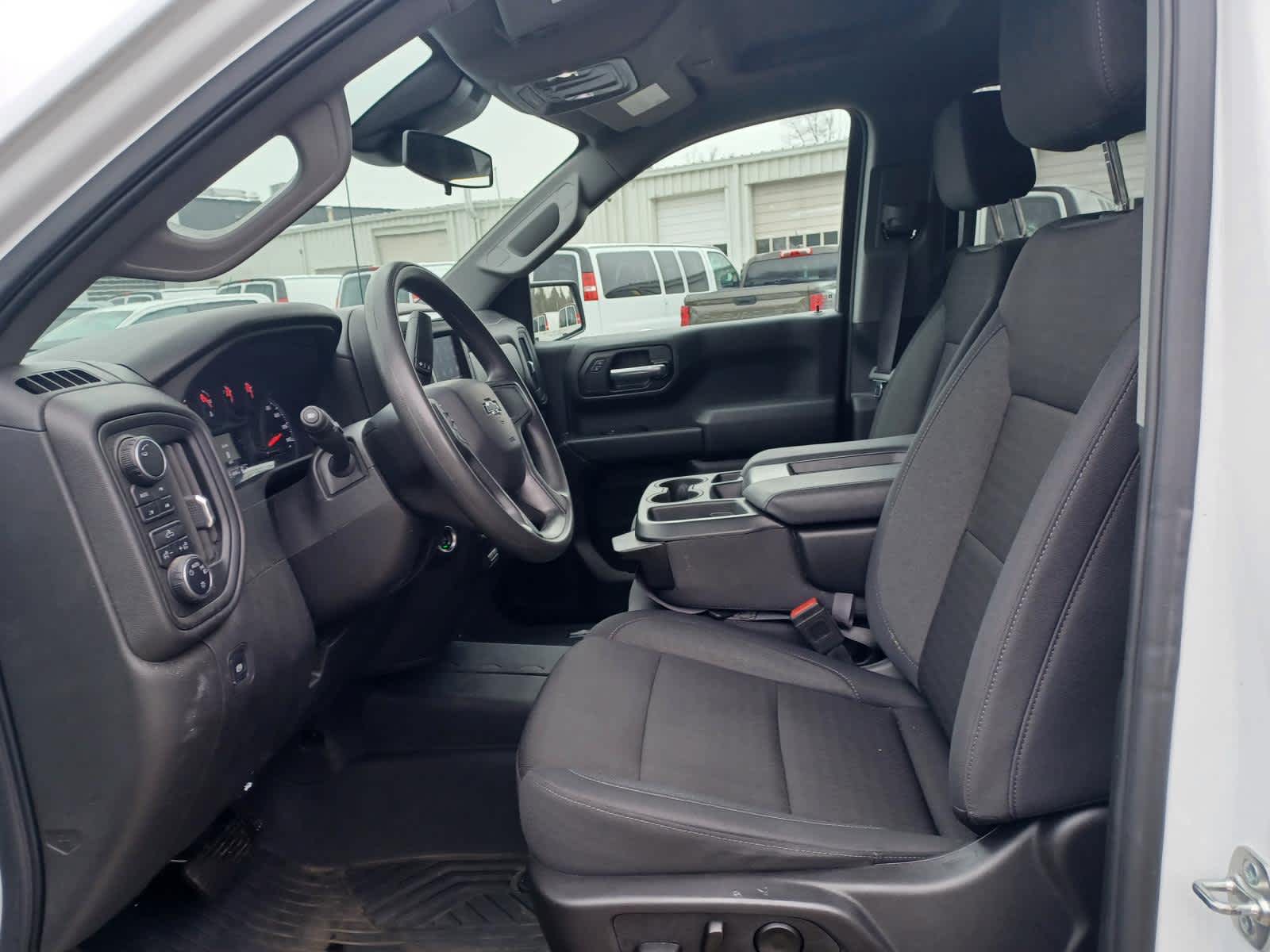 2025 Chevrolet Silverado 1500 Custom Trail Boss