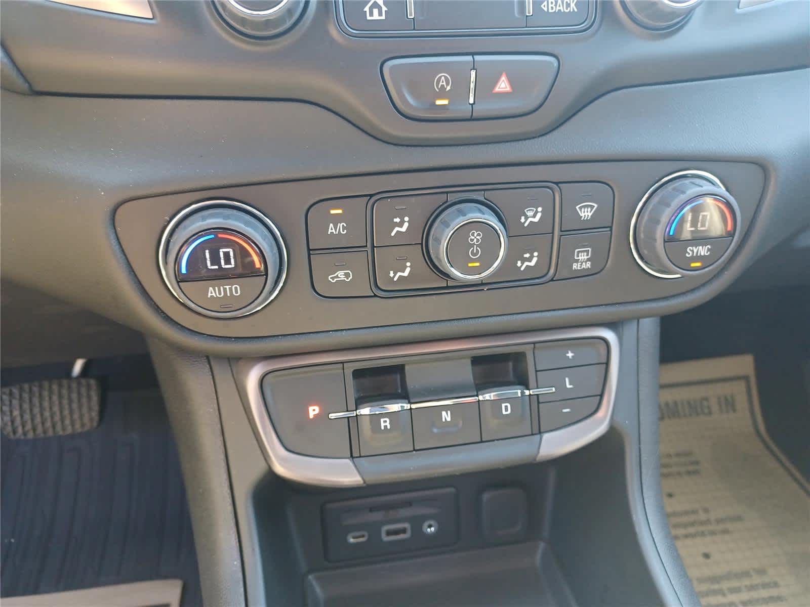 2022 GMC Terrain AT4