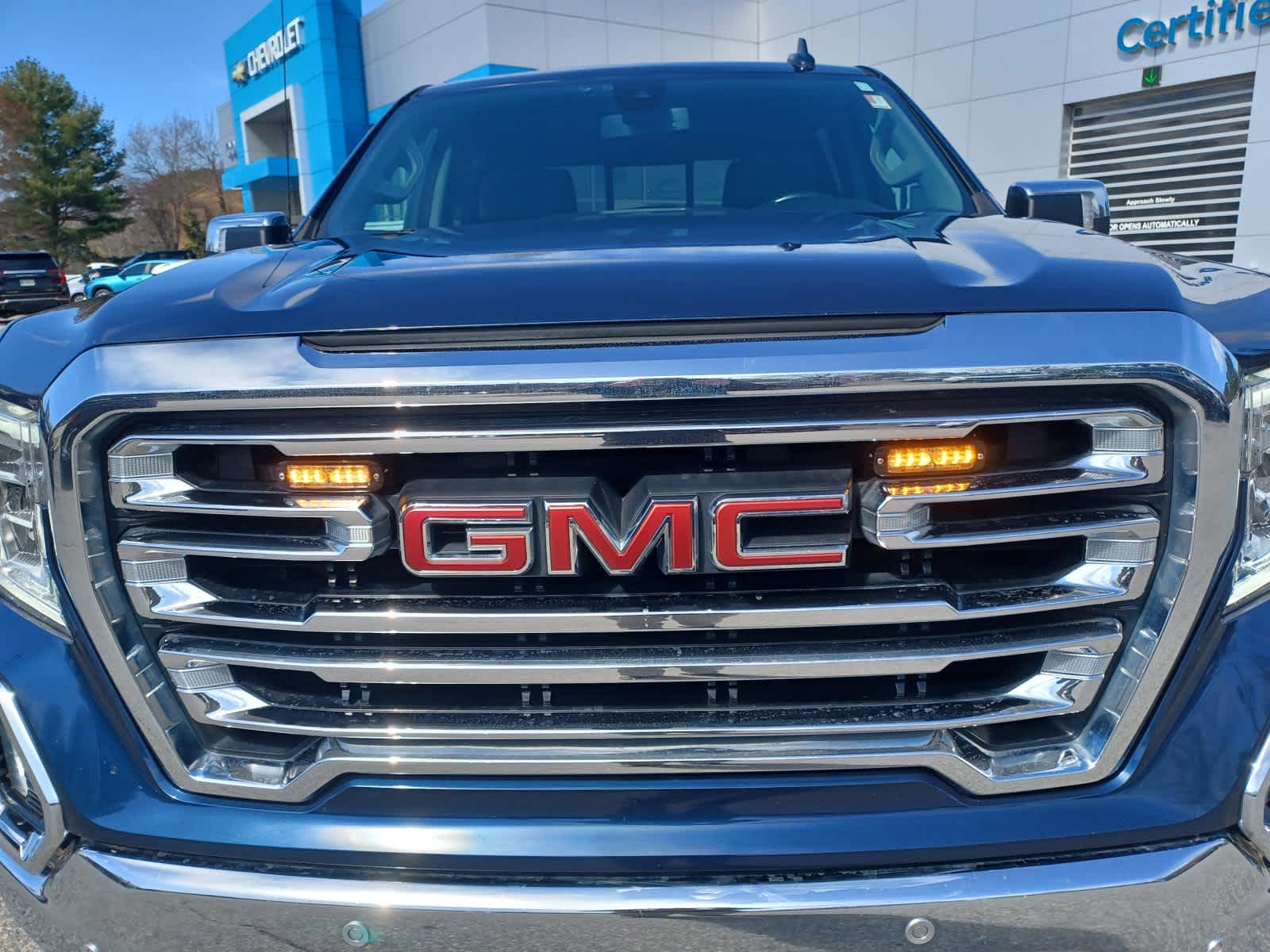 2021 GMC Sierra 1500 SLT