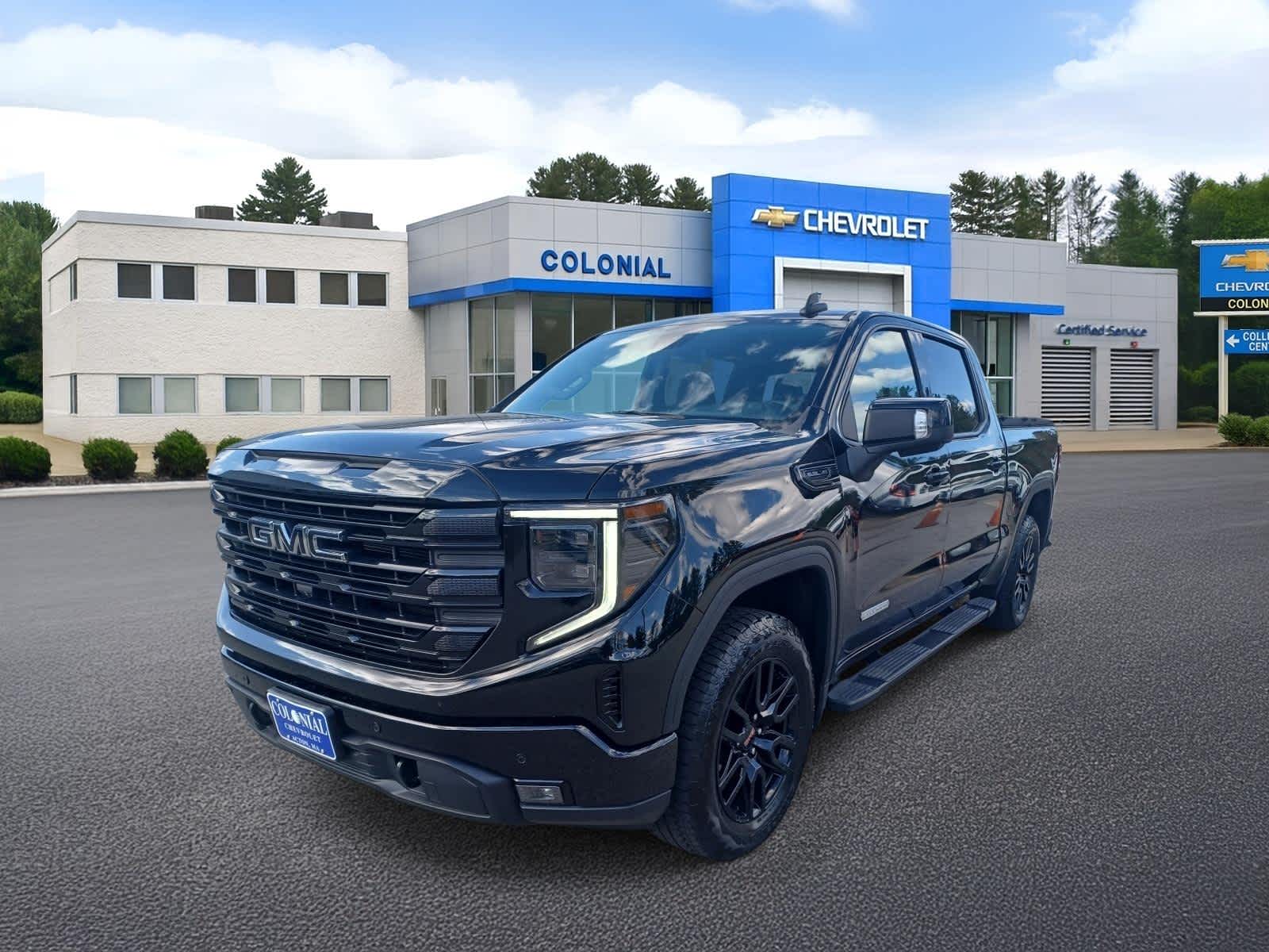 2025 GMC Sierra 1500 Elevation
