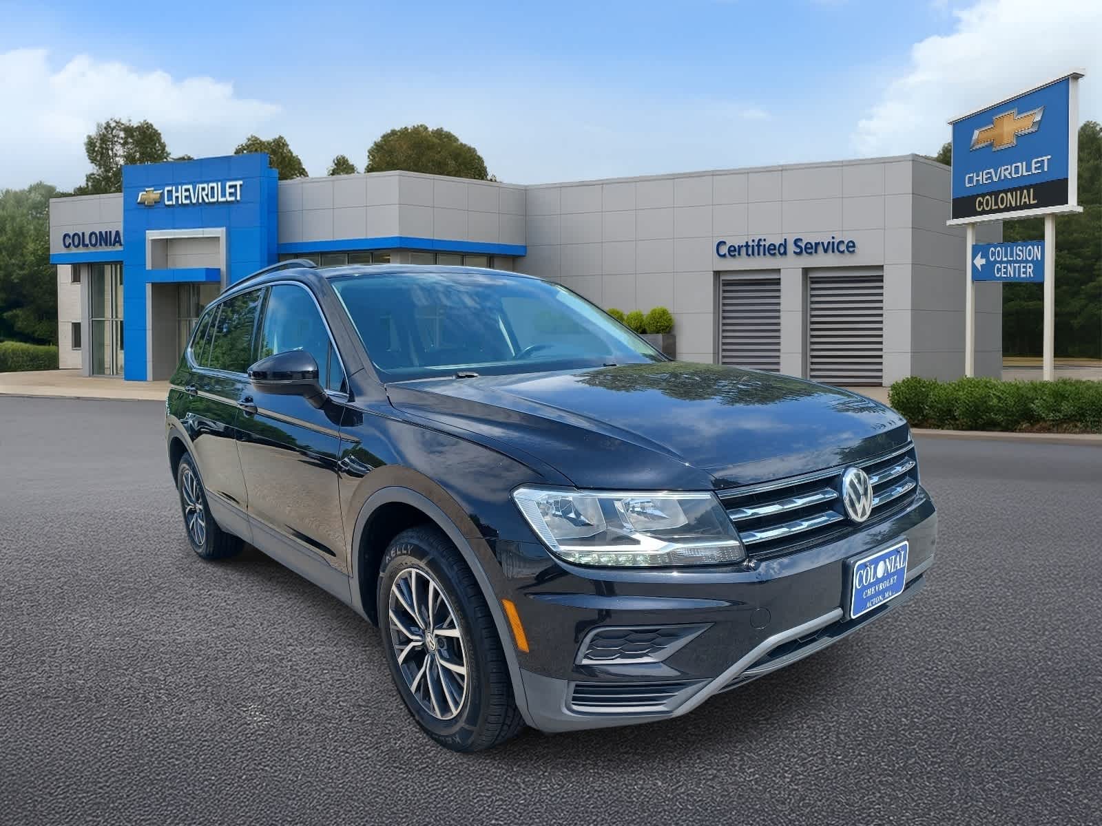 Used 2019 Volkswagen Tiguan SE with VIN 3VV2B7AX4KM183301 for sale in Acton, MA