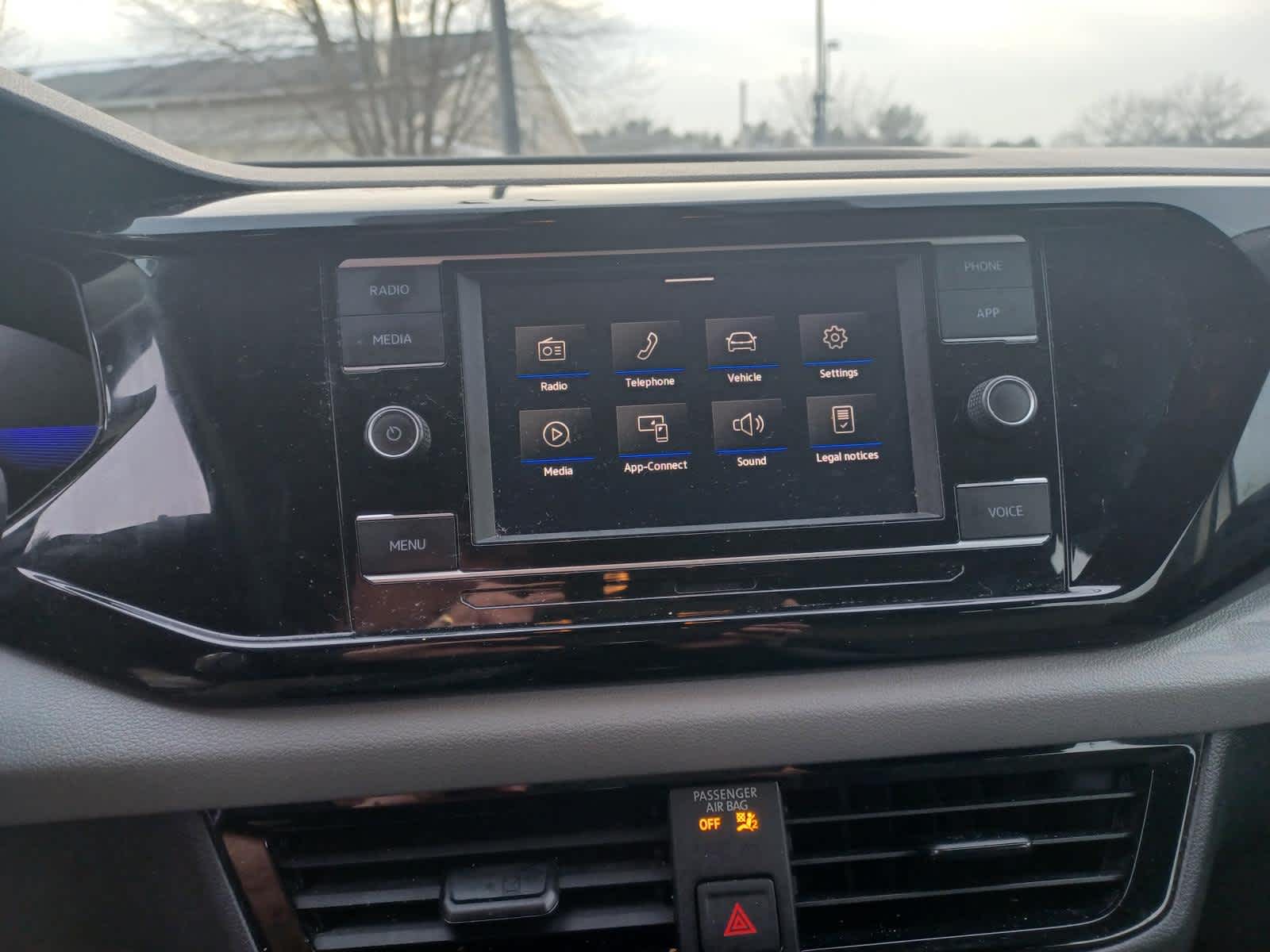 2024 Volkswagen Taos S