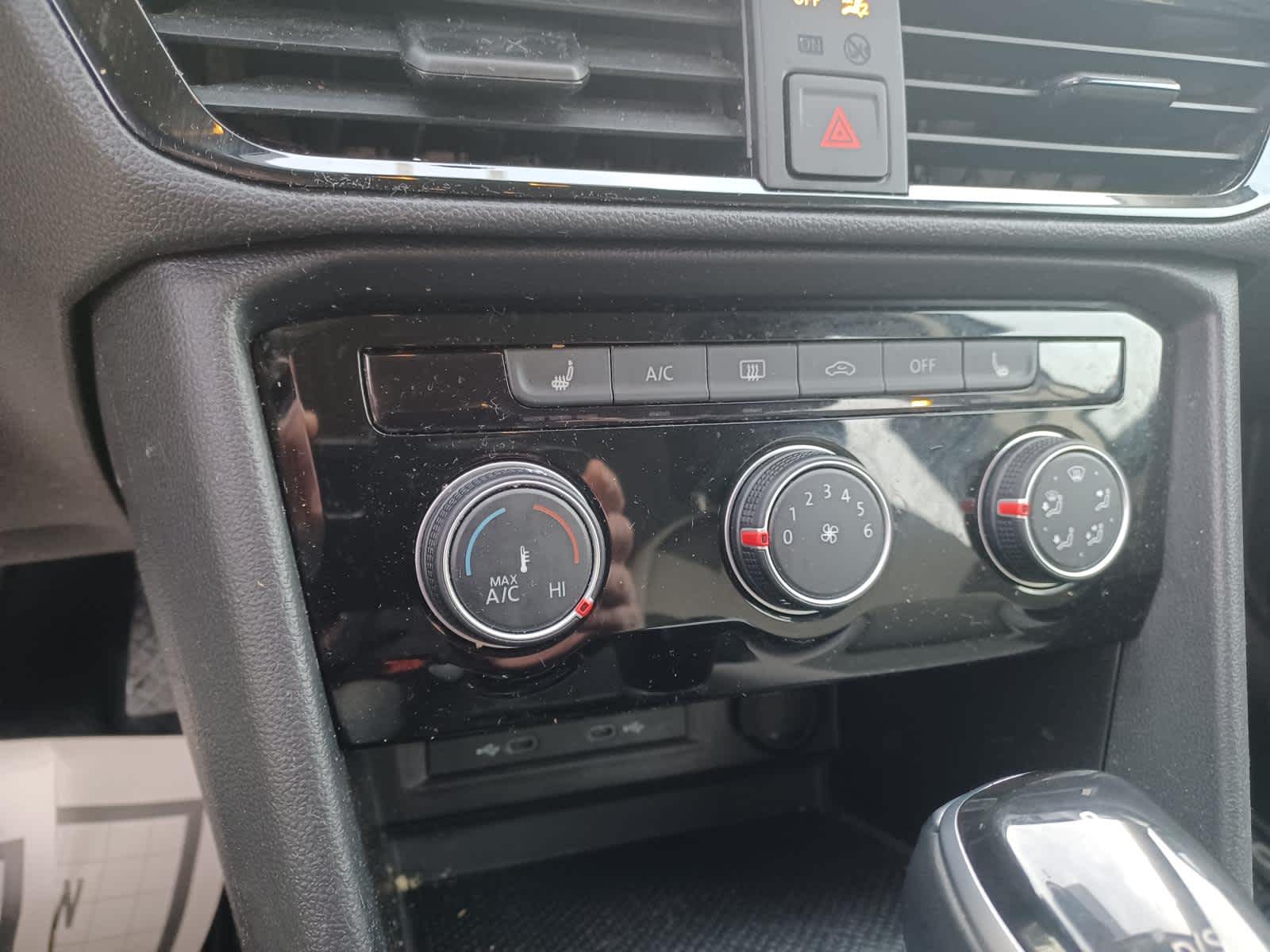 2024 Volkswagen Taos S