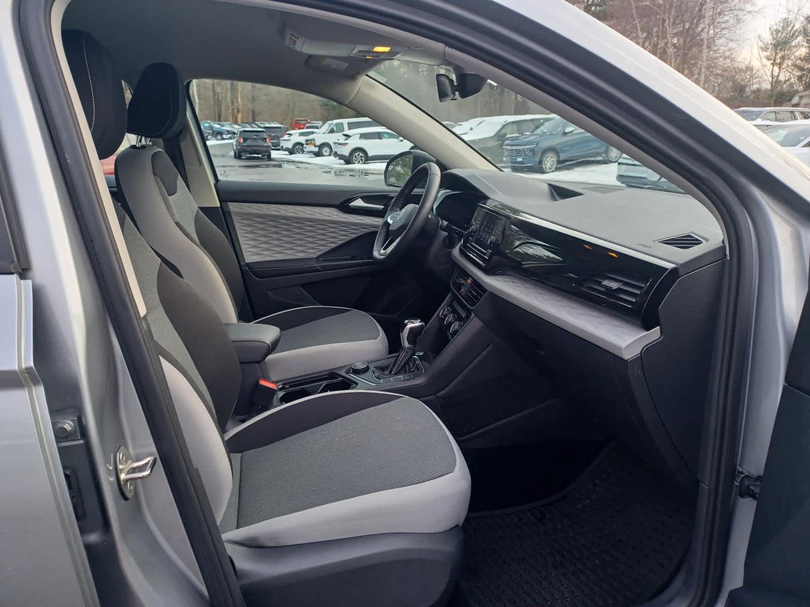 2024 Volkswagen Taos S