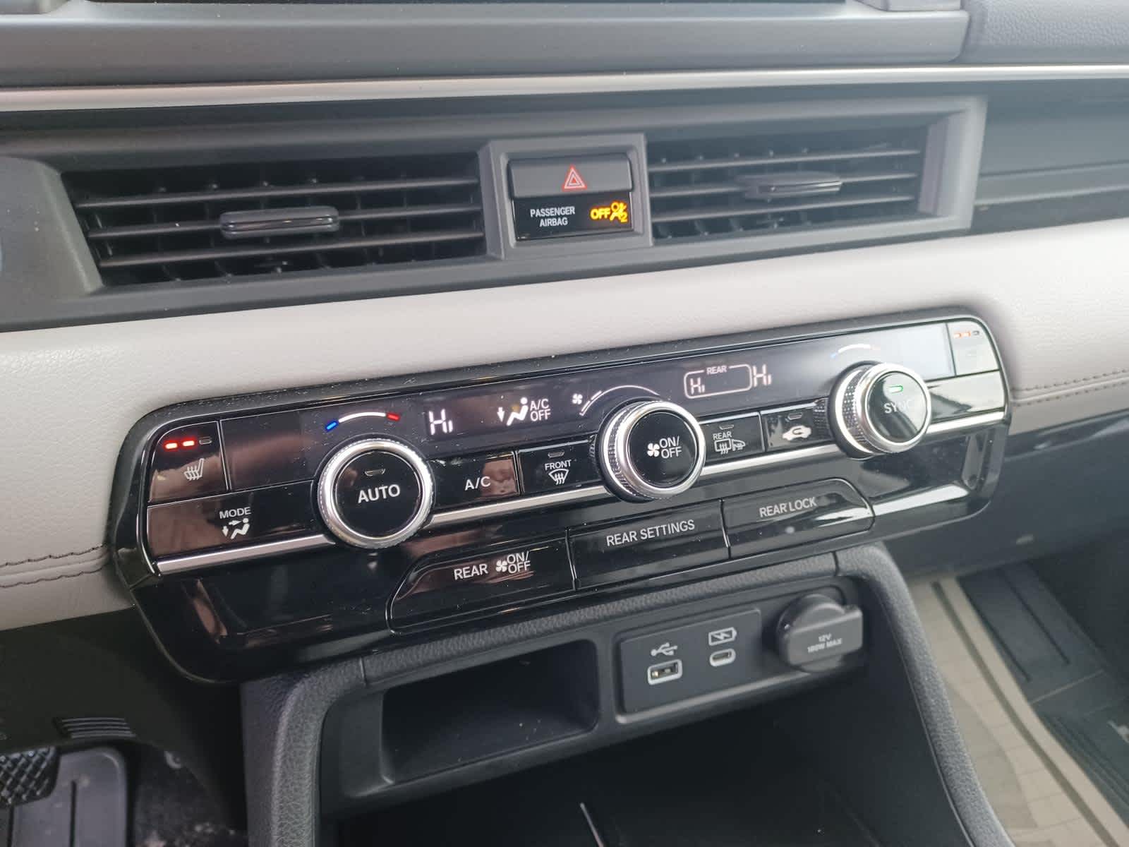 2023 Honda Pilot Touring