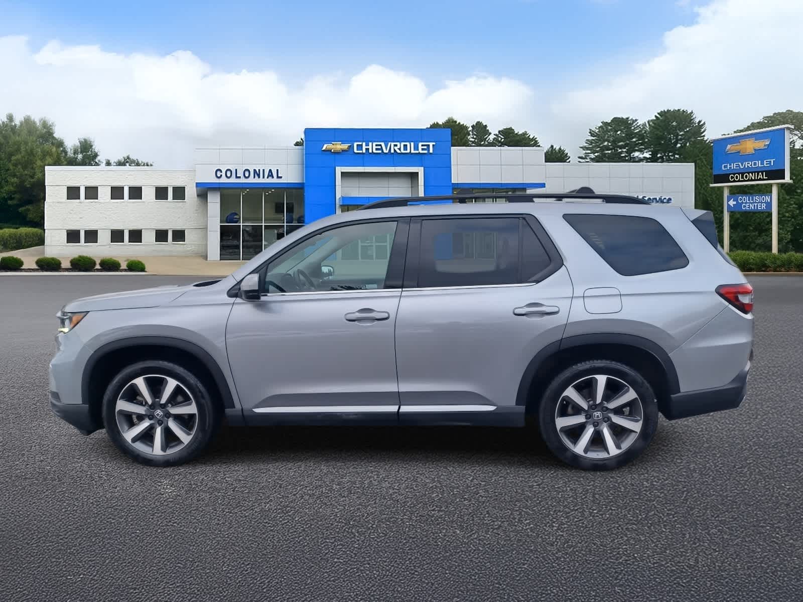 2023 Honda Pilot Touring