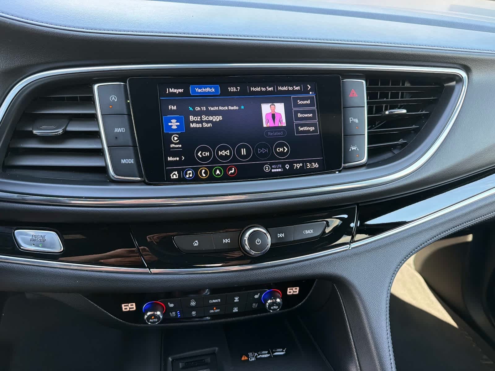 2024 Buick Enclave Avenir